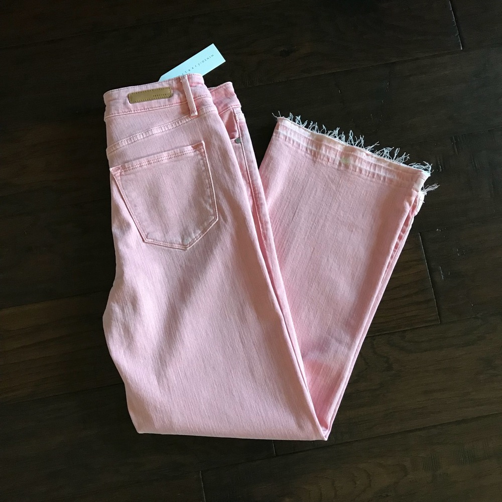 NWT! Sanctuary Robbie Cropped Frayed Denim Jean